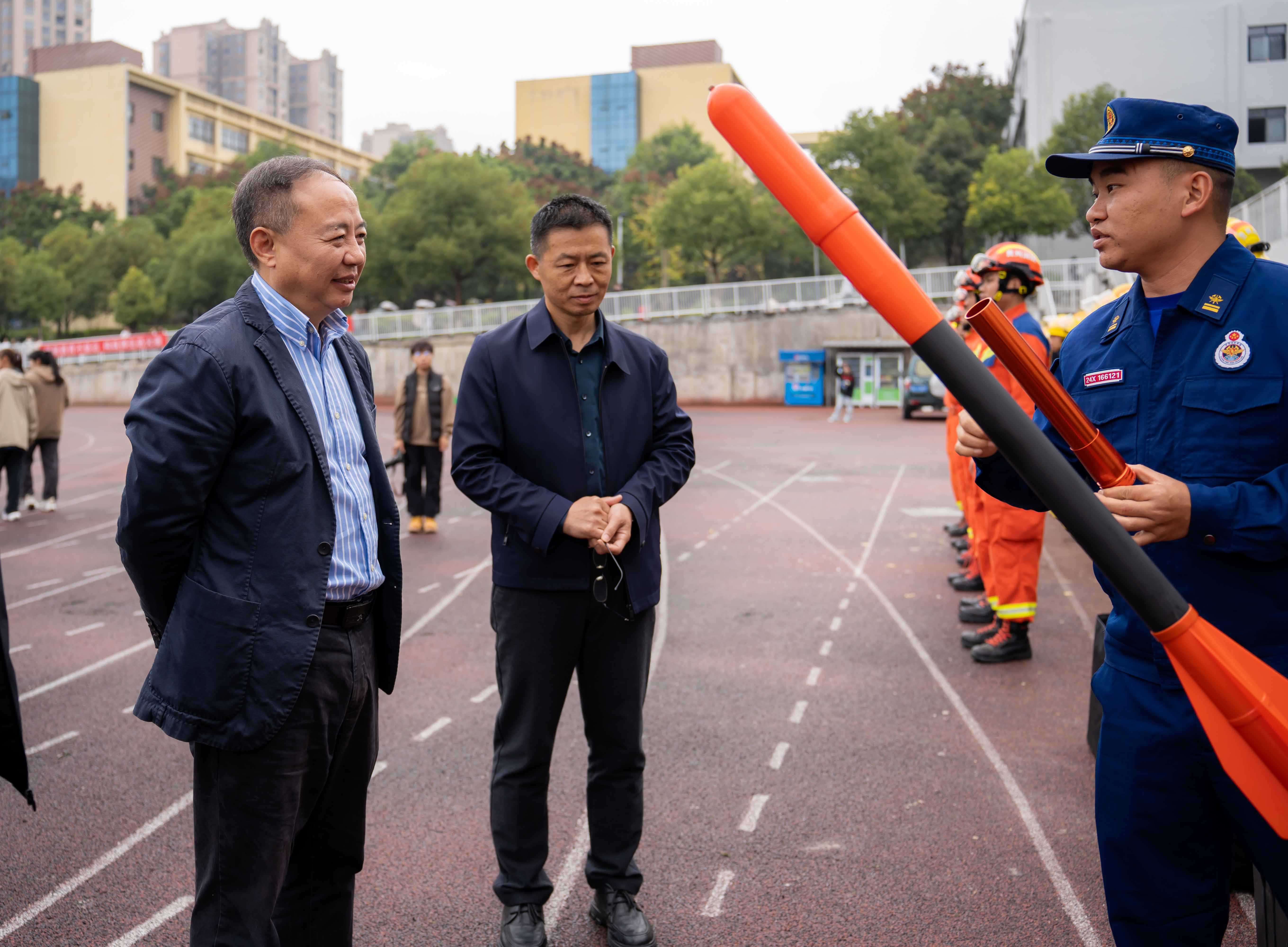 2023年德江县消防宣传月活动启动仪式暨第二届大学生消防技能运动会在华体会体育(中国)hth·官方网站举行(图10)