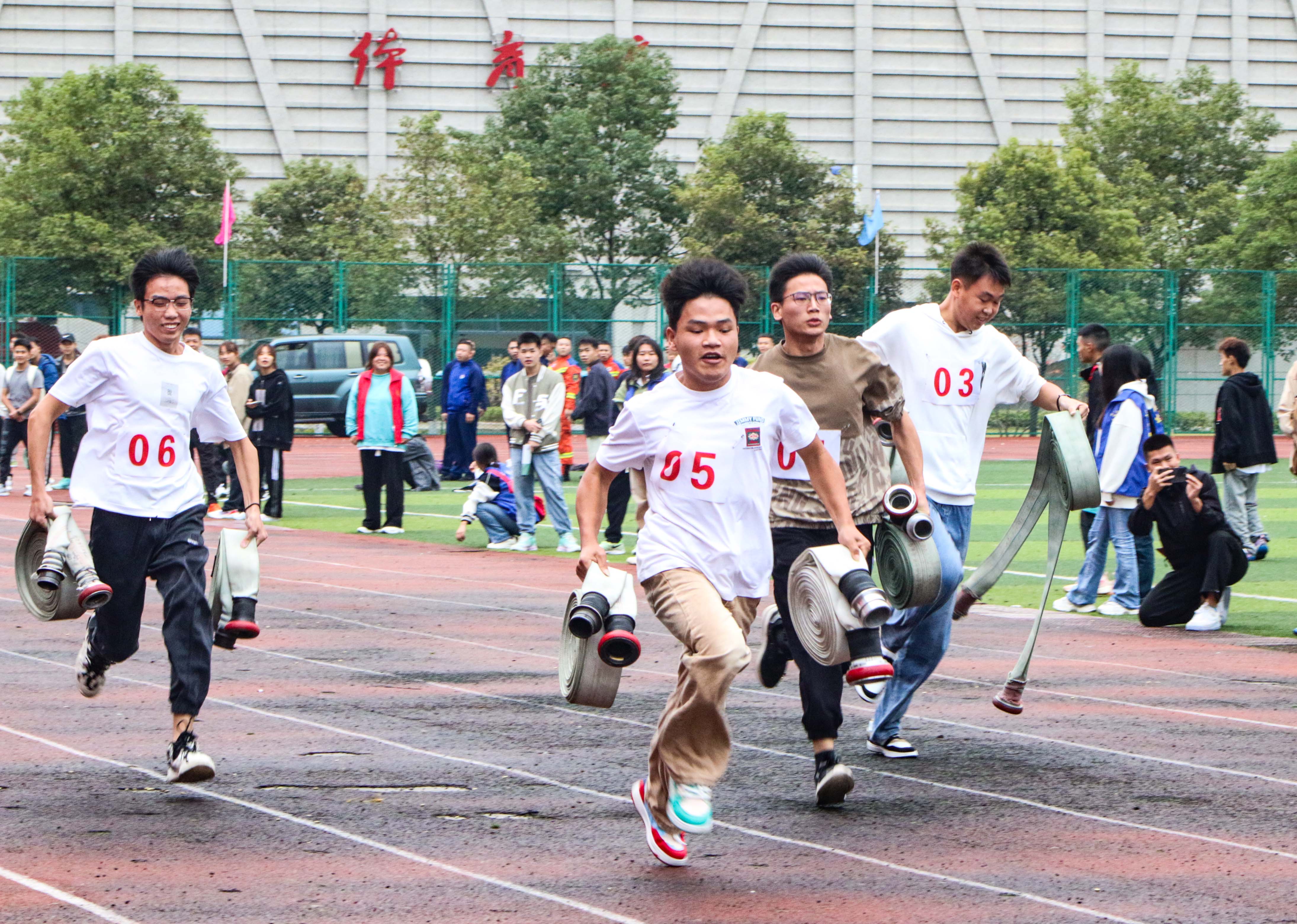 2023年德江县消防宣传月活动启动仪式暨第二届大学生消防技能运动会在华体会体育(中国)hth·官方网站举行(图13)